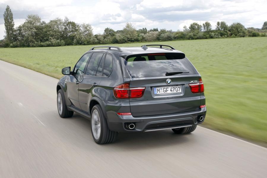  BMW X5 Individual 2011 года  (фото 7 из 19)